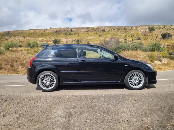 Toyota Auris 2006, foto 4