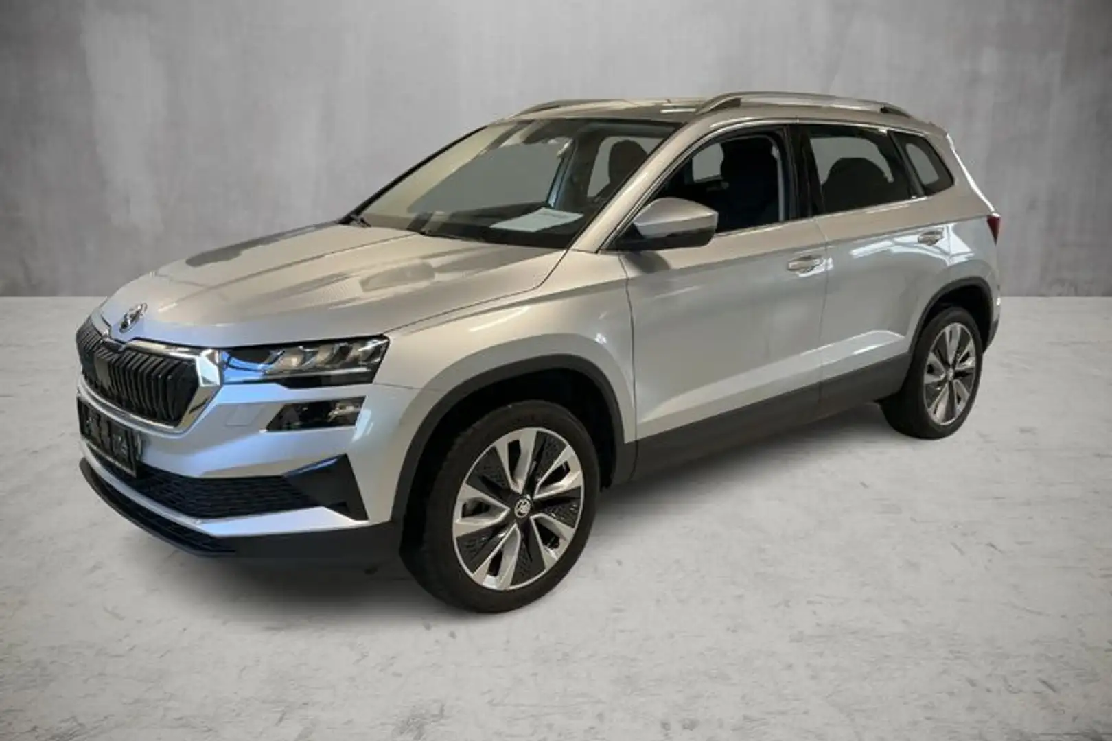 Skoda Karoq 1.5 TSI DSG SELECTION VIRTUAL KLIMA SHZG P Silber - 1