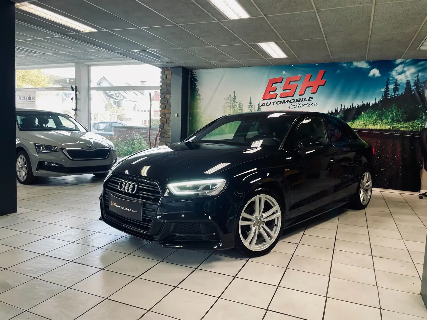Audi A3 RESERVEE///RESERVEE*** Noir - 1