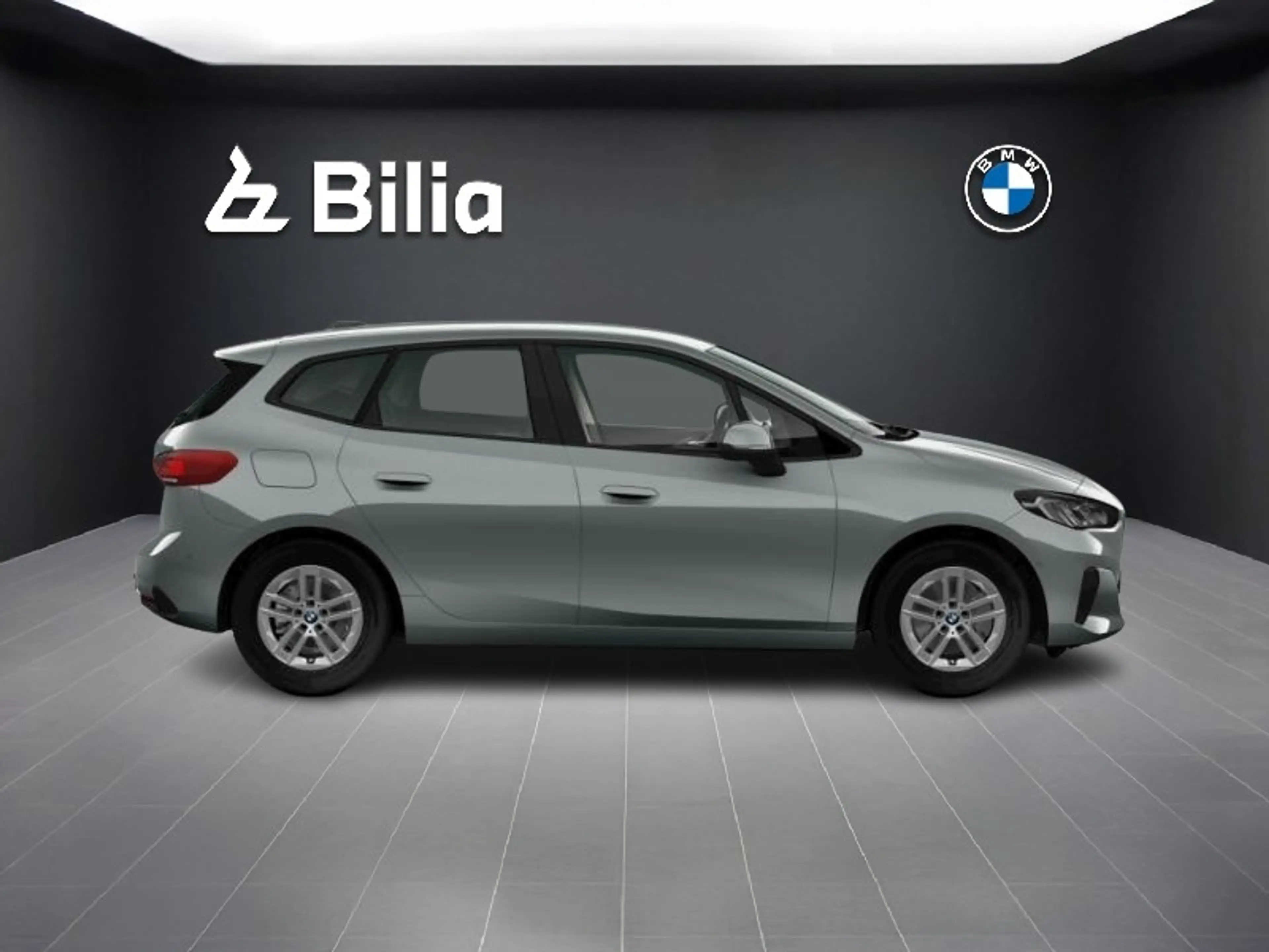 BMW 216 216i Active Tourer — photo 3