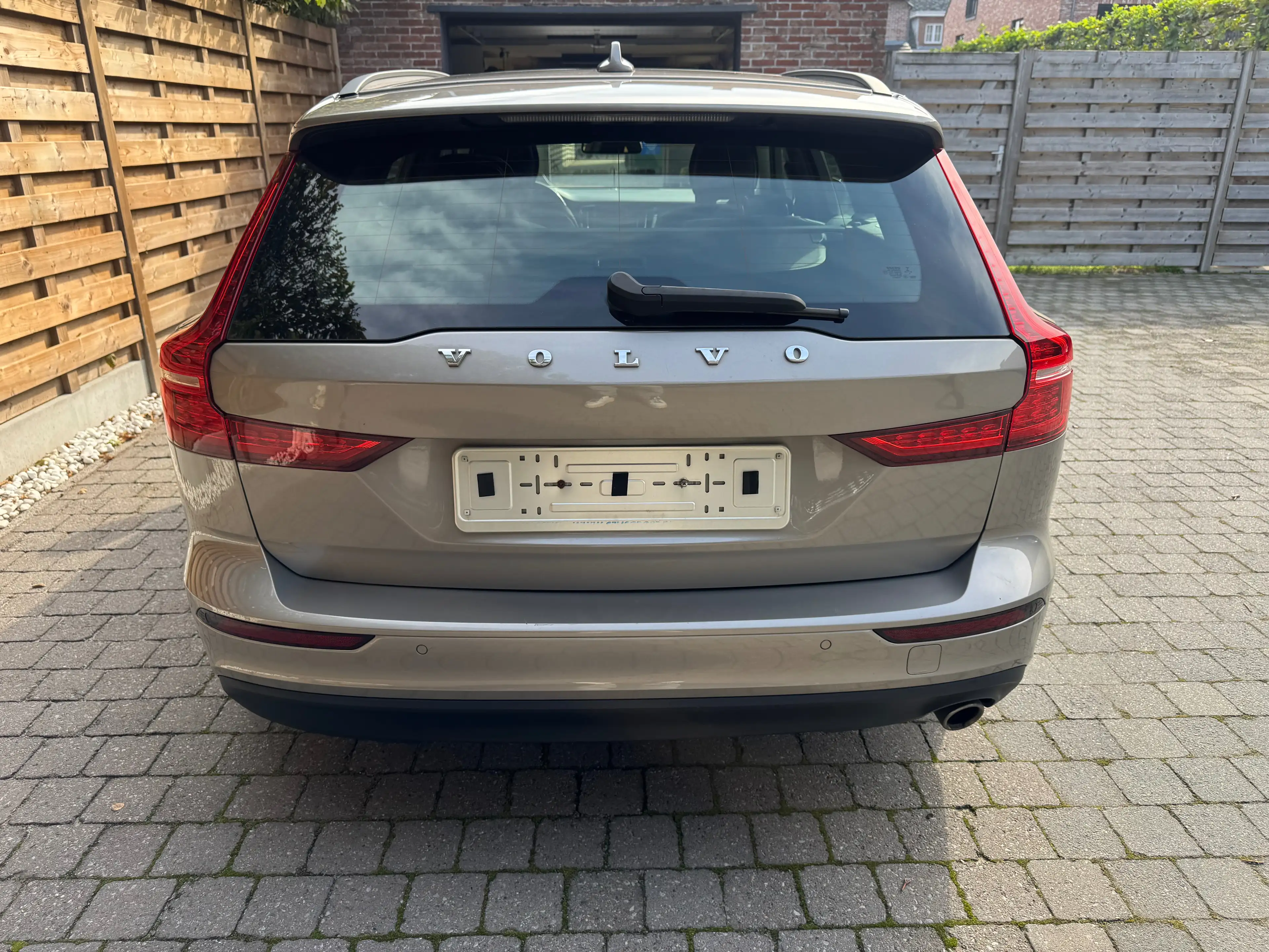 Volvo V60 D3 Momentum Leder, panorama,....11.000,-excl btw — photo 5