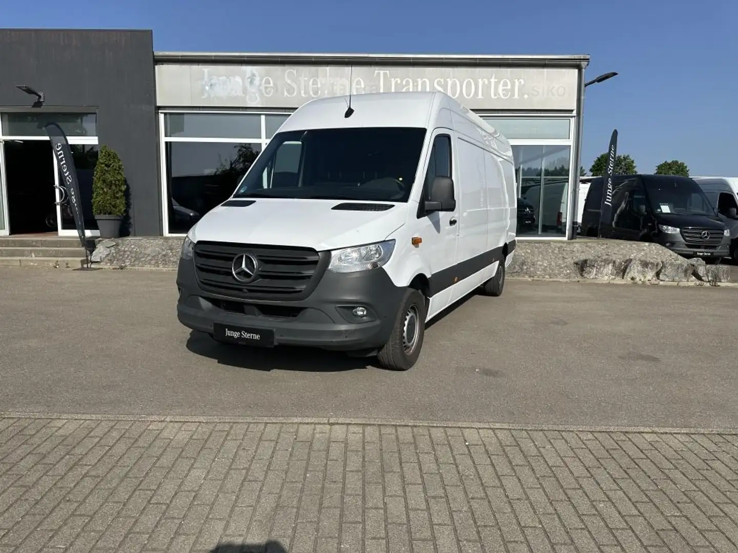 Mercedes-Benz Sprinter 317 CDI KA/MAXI/L3H2/4325/MBUX/KLIMA/NAVI Weiß - 2