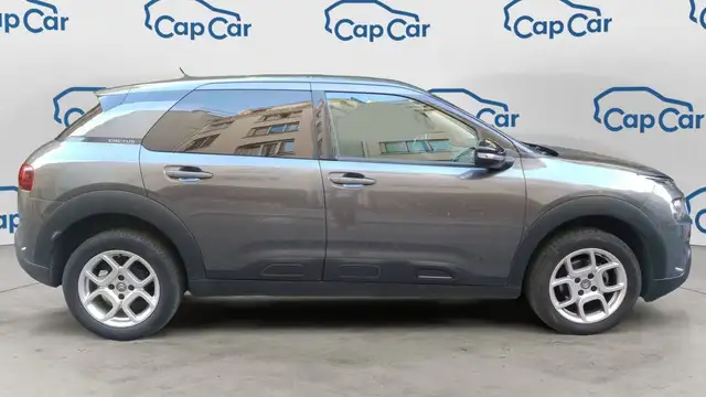 Citroen C4 Cactus view 4