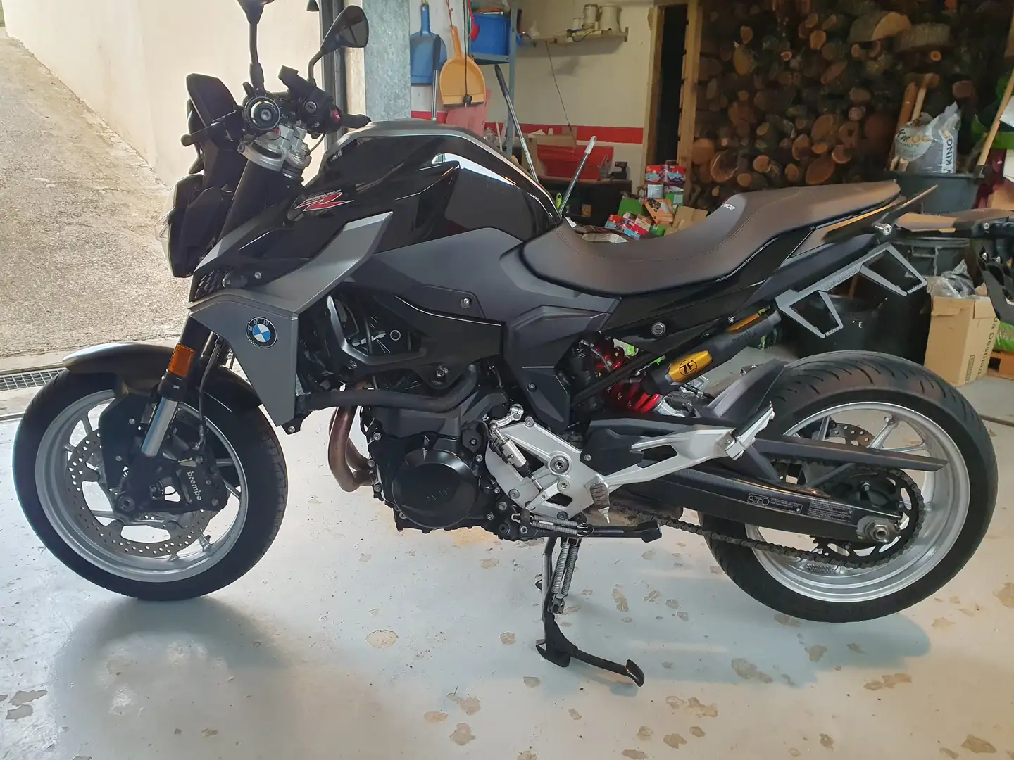 BMW F 900 R F 900 R 2021 crna - 1