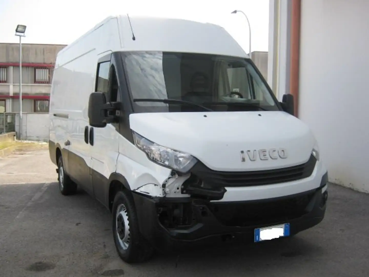 Iveco Daily 35S14 V 3520 LH2 Motore Rotto Weiß - 2
