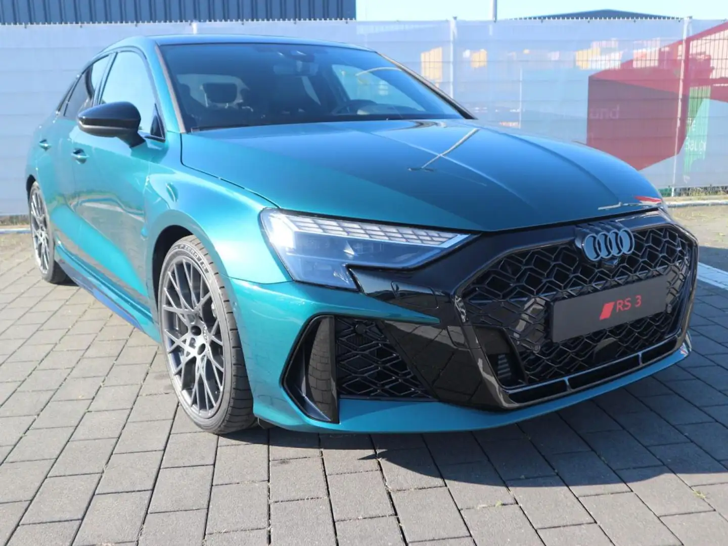 Audi RS3 RS 3 Limousine S tronic*GOMERA PERLEFFEKT* Grün - 2