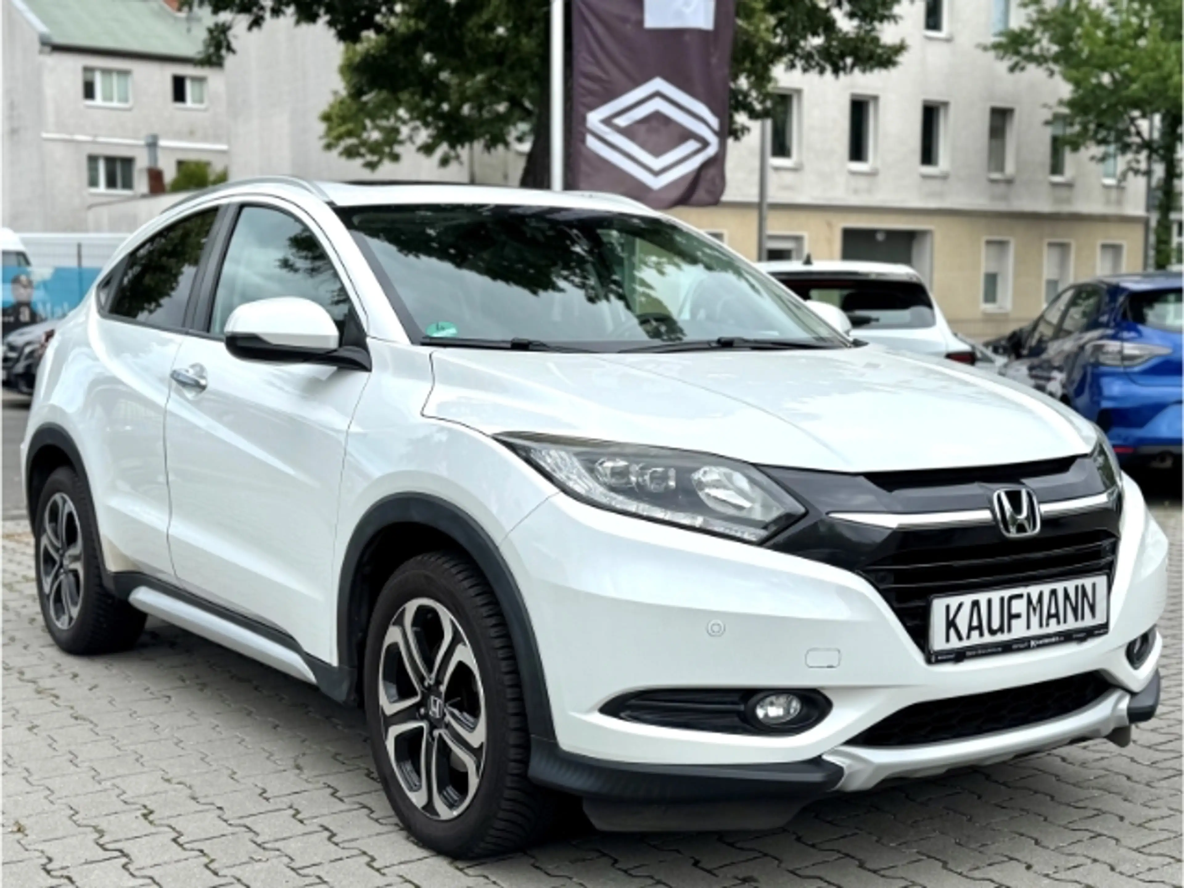Honda HR-V Executive Kamera+Pano+Allwetterr. — photo 3