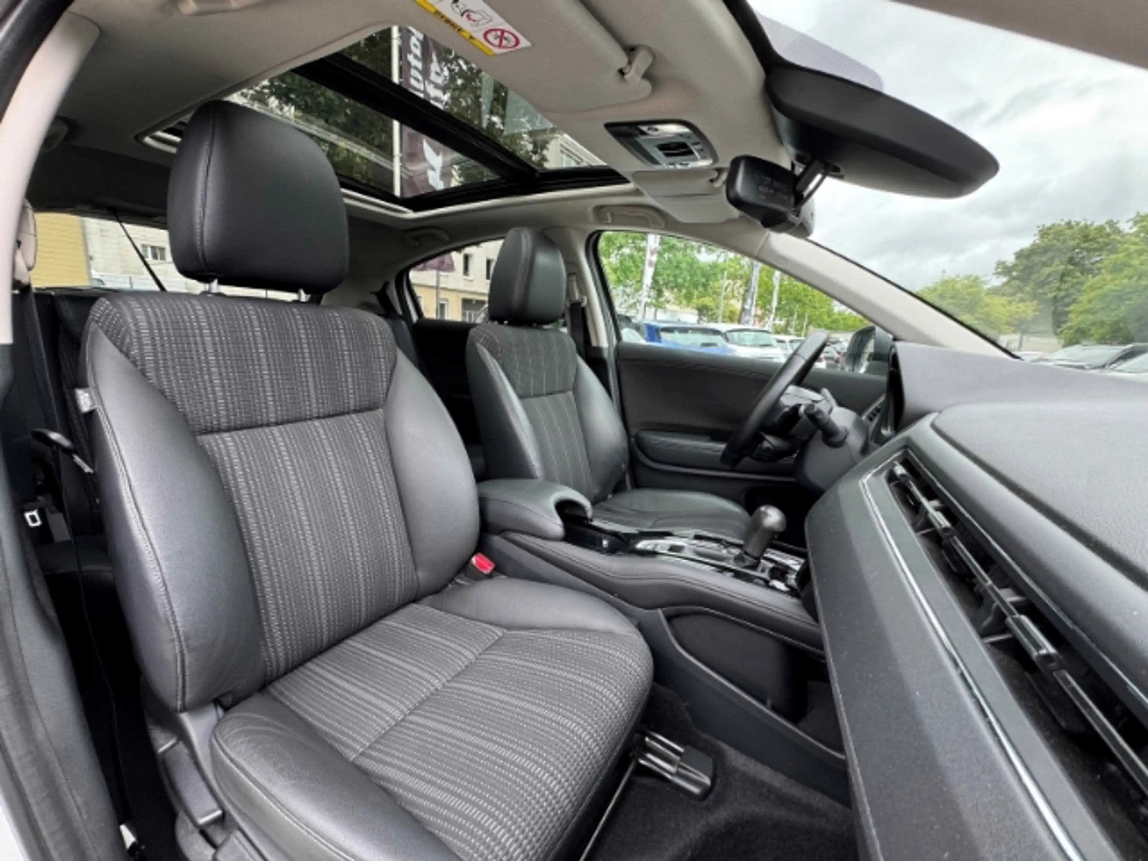 Honda HR-V Executive Kamera+Pano+Allwetterr. — photo 8