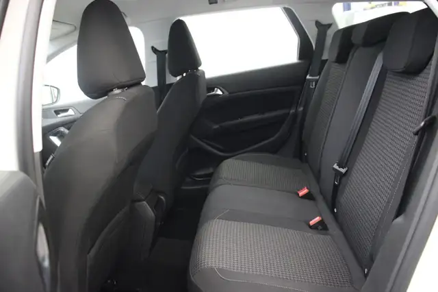 Peugeot 308 view 11