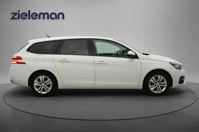 Peugeot 308 view 15