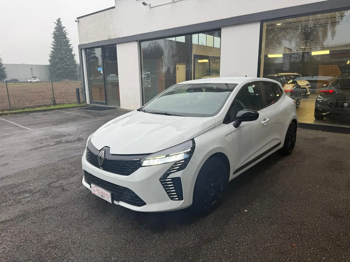 Renault Clio Clio 1.6 E-Tech full hybrid Evolution 145cv Bianco - 2