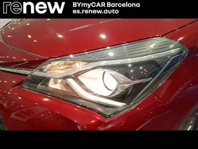 Toyota Yaris view 12