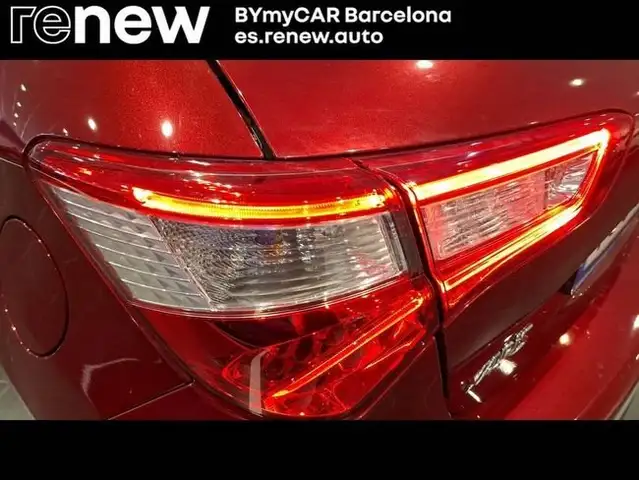 Toyota Yaris view 9