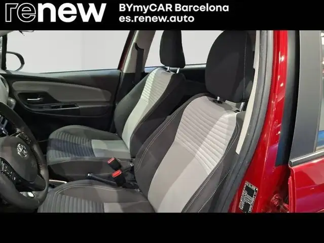 Toyota Yaris view 15
