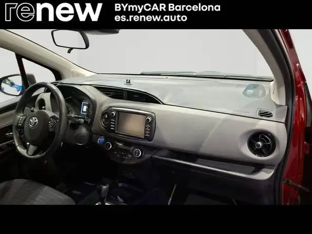 Toyota Yaris view 21