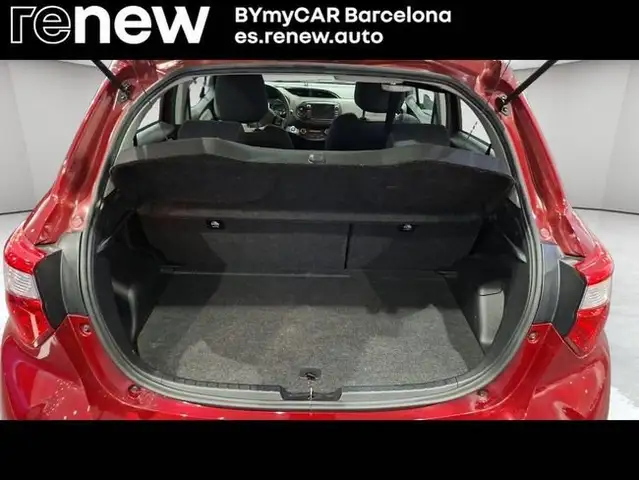 Toyota Yaris view 11
