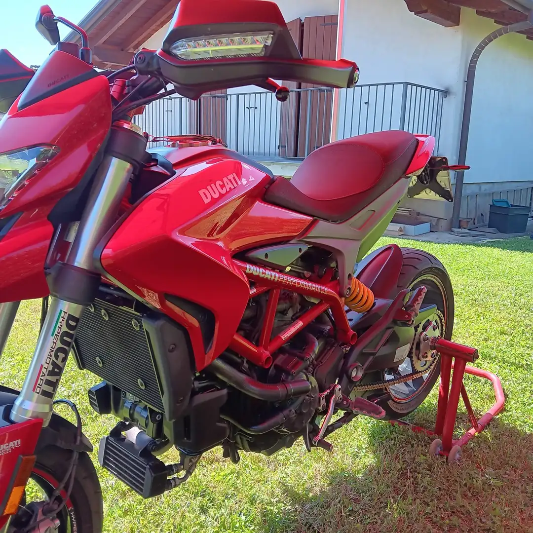 Ducati Hypermotard 939 Rouge - 2