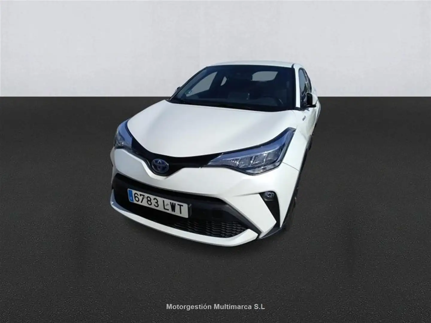 Toyota C-HR 2.0 180H Advance - 1