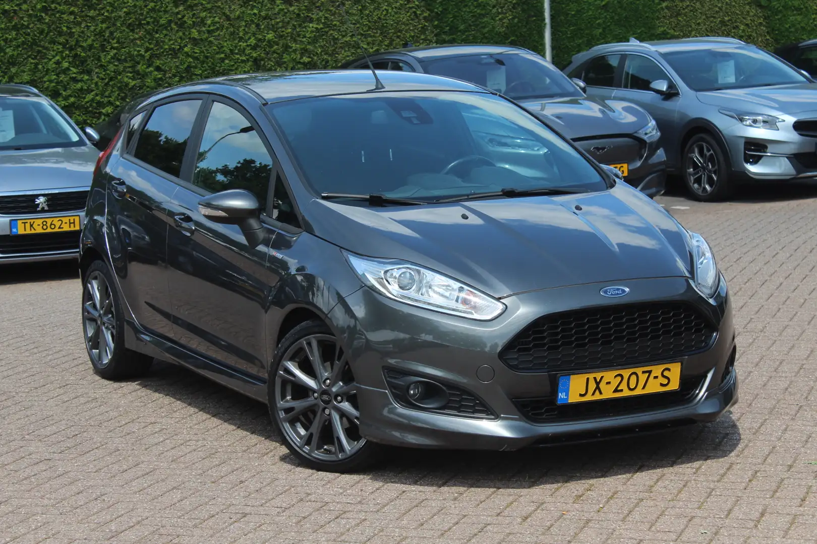 Ford Fiesta 1.0 EcoBoost ST Line / Navigatie / Parkeerhulp ach Gris - 1