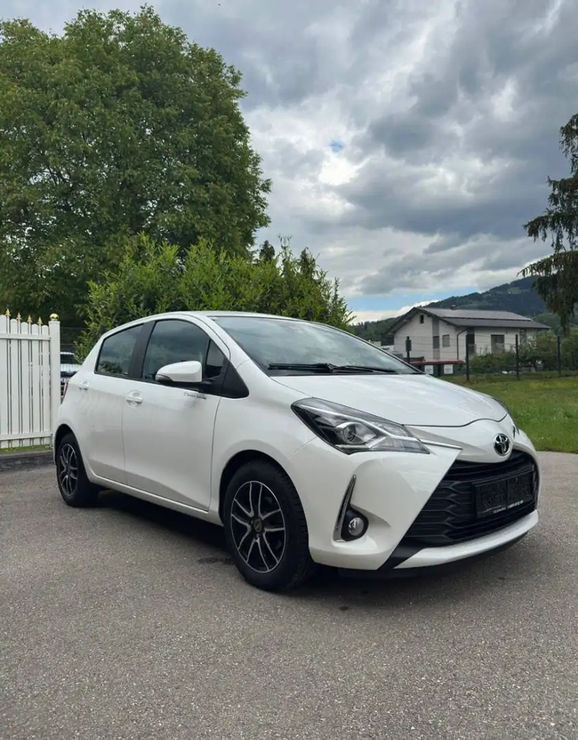 Toyota Yaris 1.0 VVT-i Active - 2