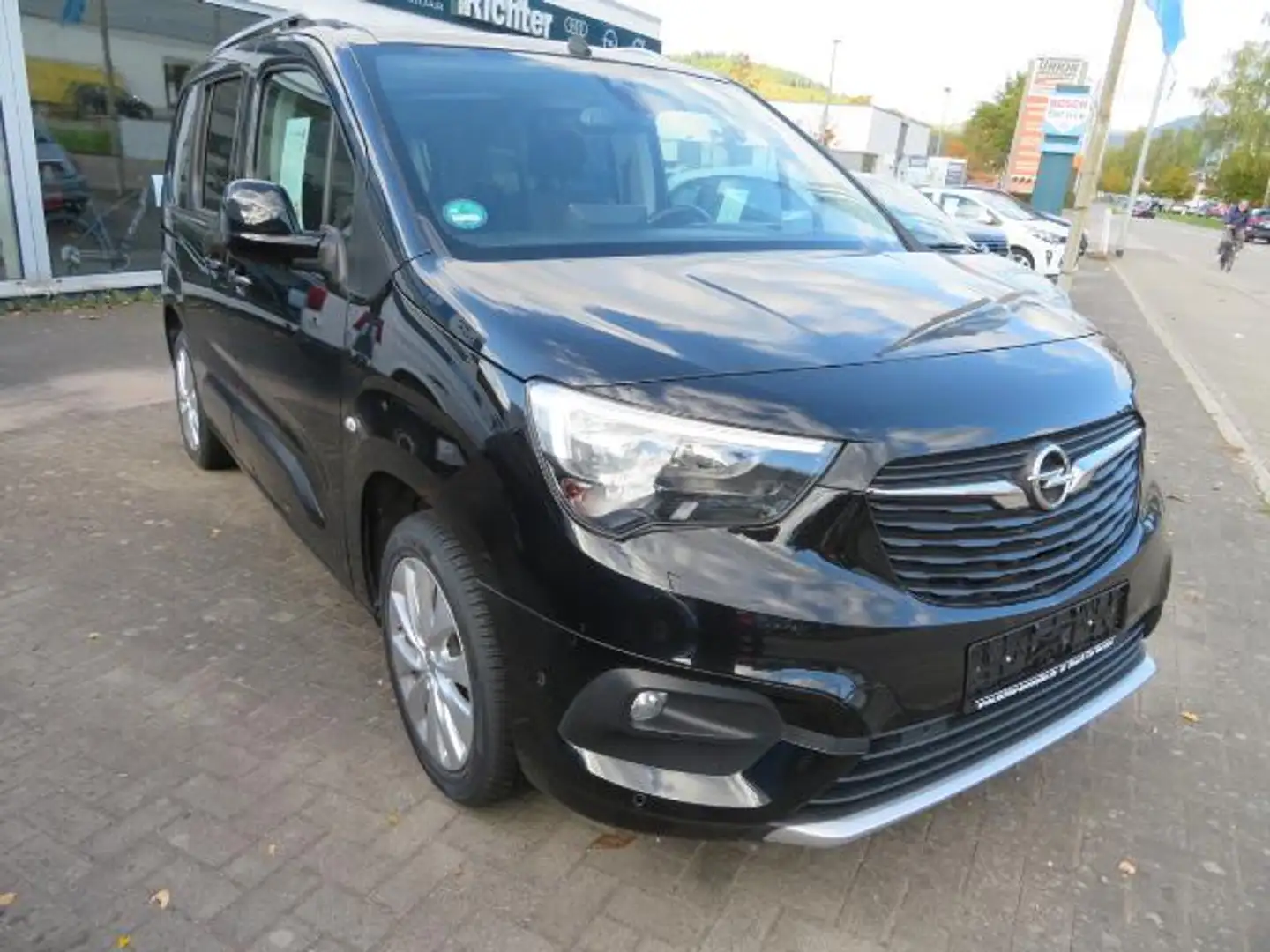 Opel Combo Life 1.2 Turbo INNOVATION Kamera PDC SHZ Toter-Winkel Schwarz - 2