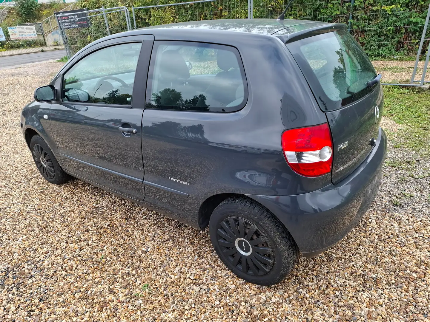 Volkswagen Fox Fox 1.2 Refresh Grau - 2