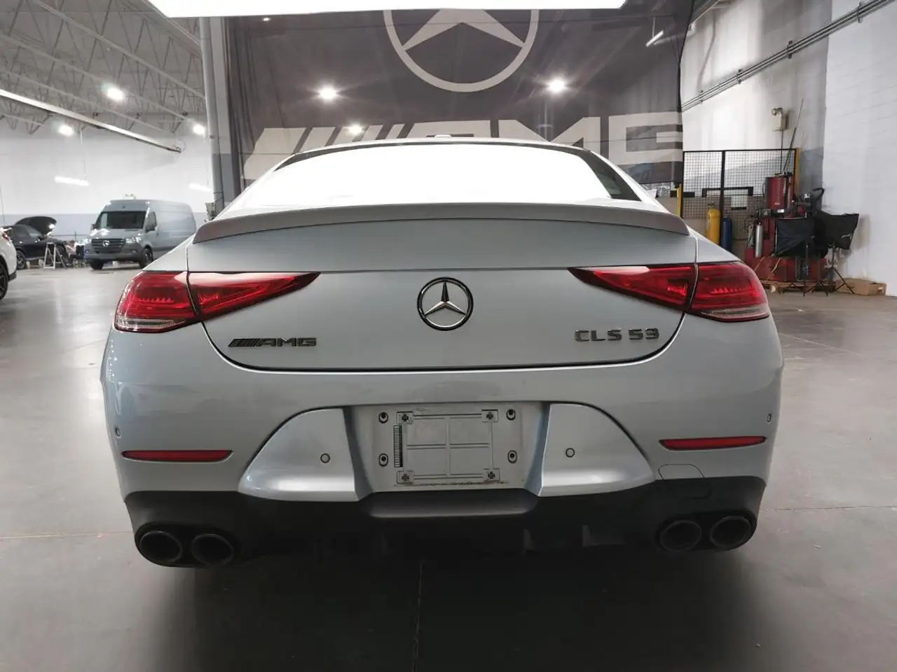Mercedes-Benz CLS снимка Mercedes-Benz CLS