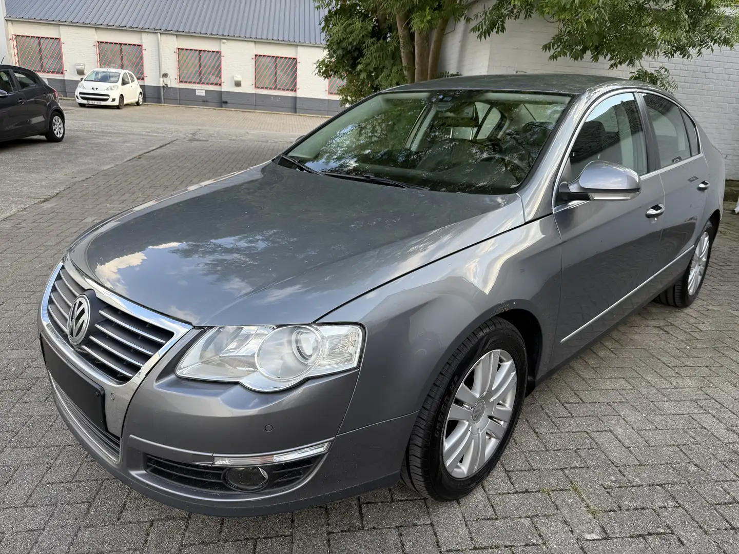 Volkswagen Passat 2.0 TDi Comfortline DSG - 1