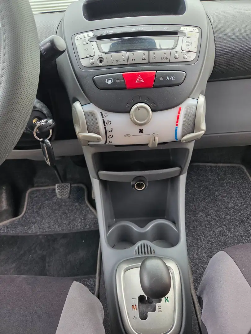 Peugeot 107 SUCHE 107 AUTOMATIK - 2