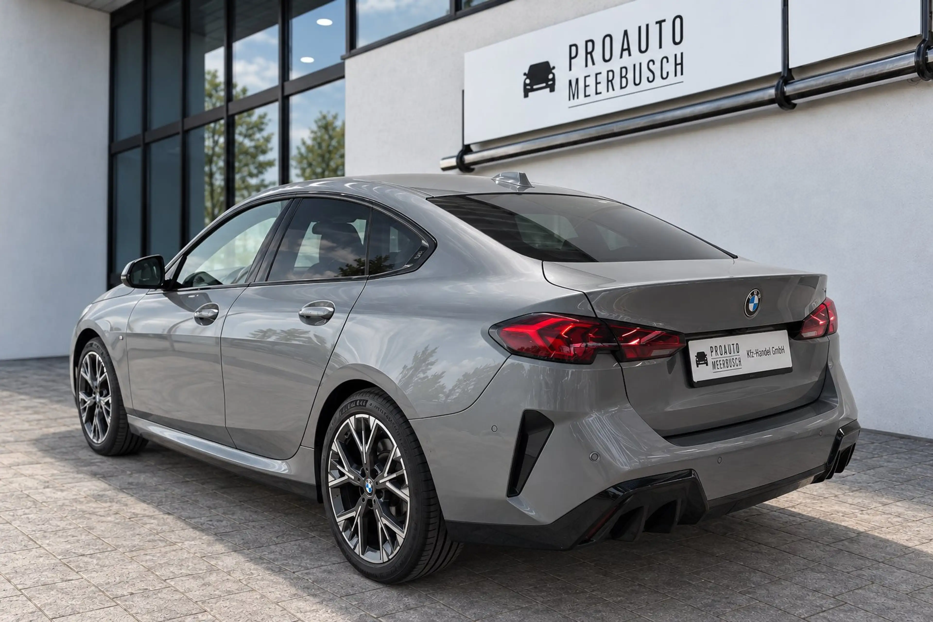 BMW 220 d Gran Coupe M Sport MASSAGE/ACC/HUD/360°/GLOW — photo 2