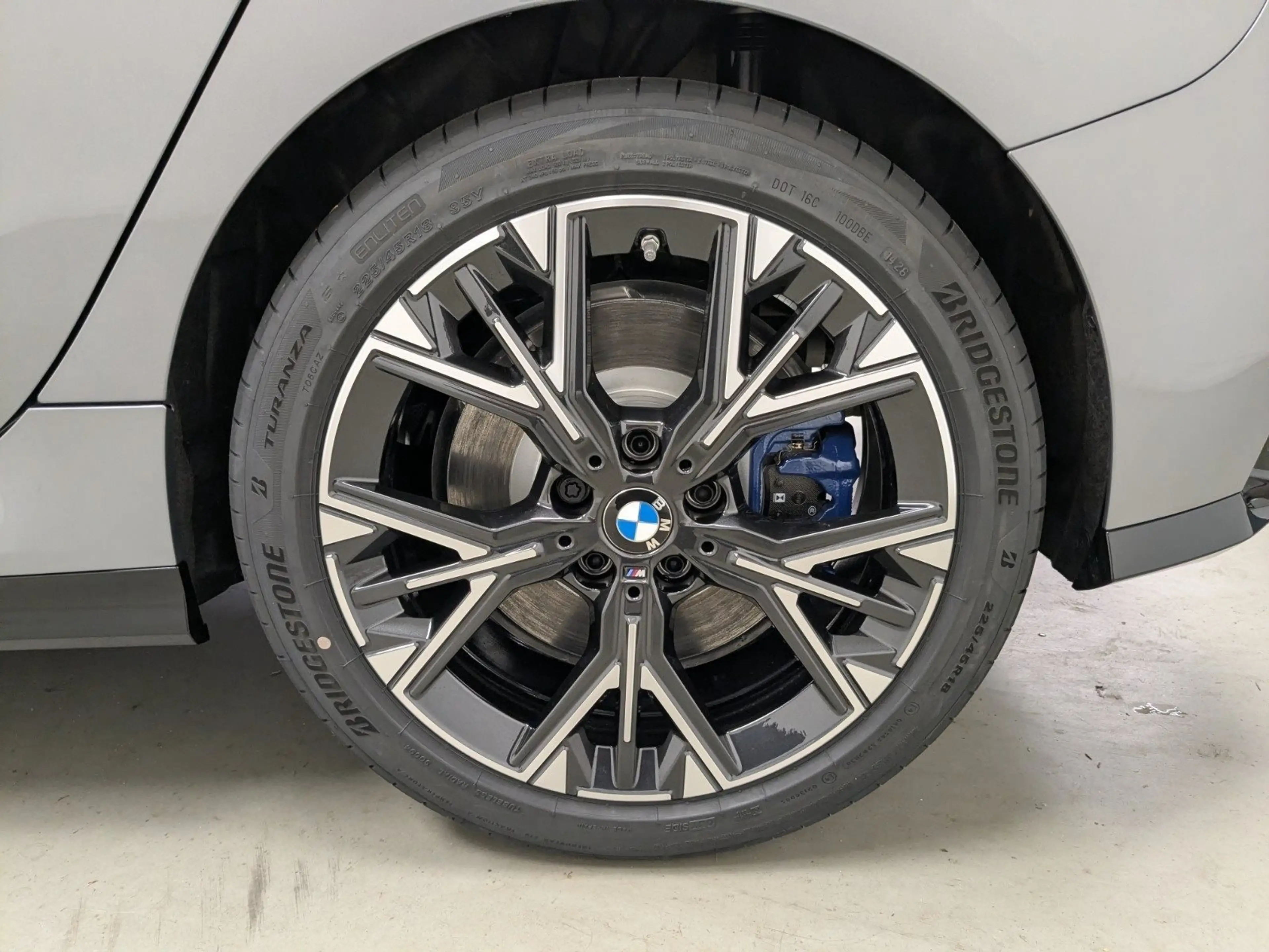 BMW 135 M135 xDrive M Sport RFK NAVI LED H/K 18" M LM — photo 8