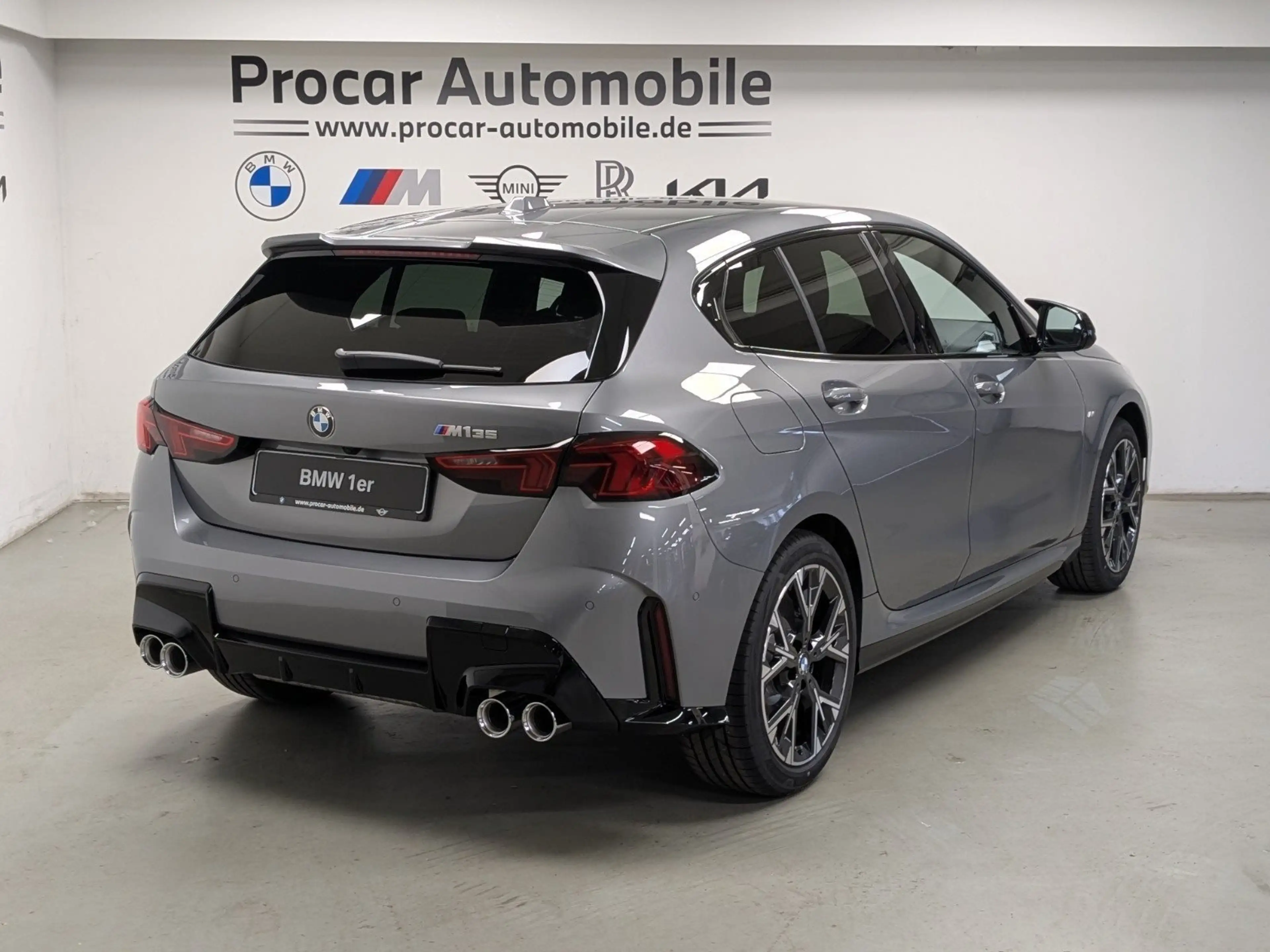 BMW 135 M135 xDrive M Sport RFK NAVI LED H/K 18" M LM — photo 4