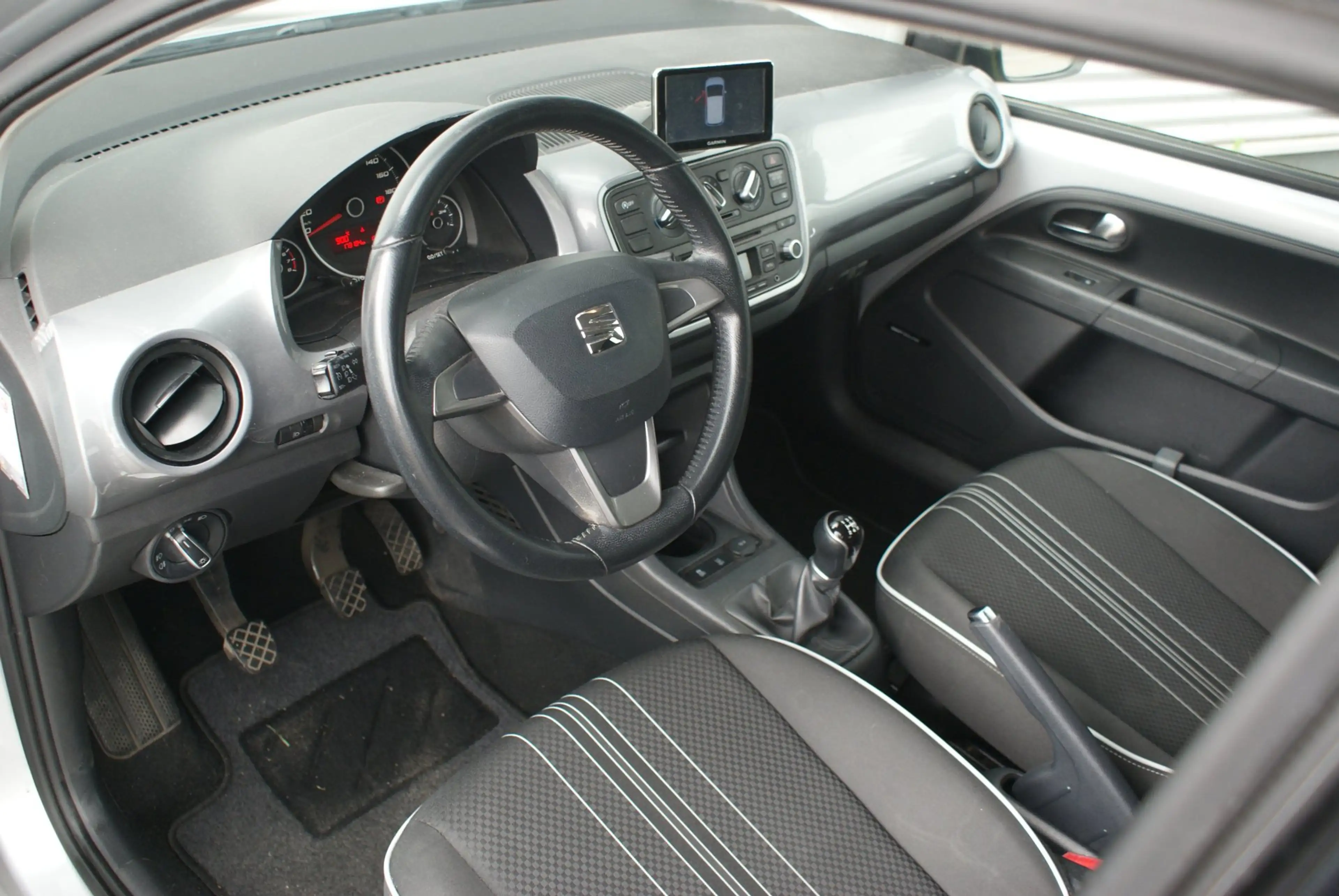 SEAT Mii 1.0 Sport Connect | Airco | Cruise | Navigatie | P — photo 17