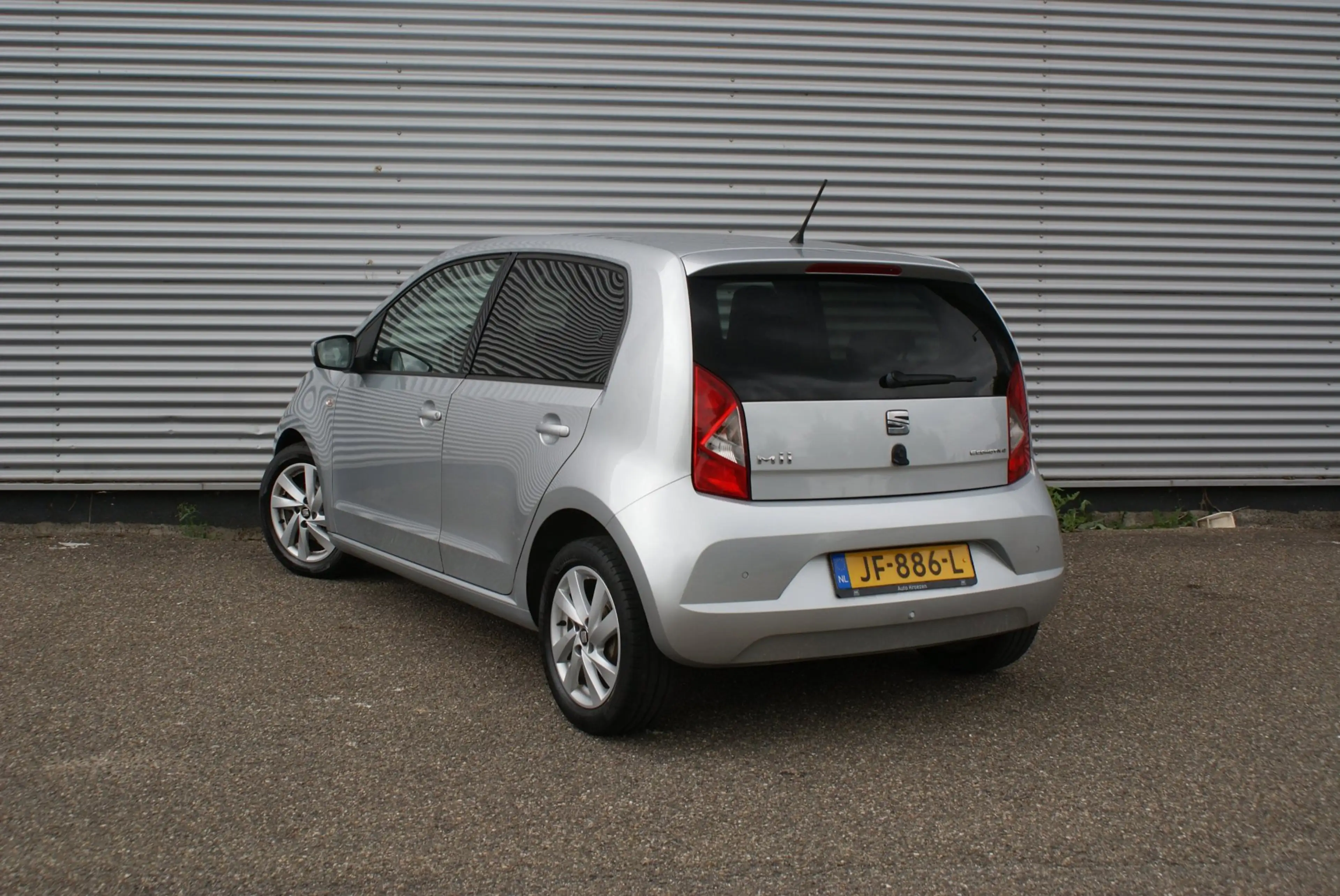 SEAT Mii 1.0 Sport Connect | Airco | Cruise | Navigatie | P — photo 10