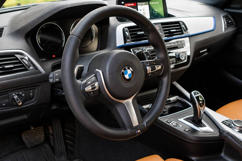 BMW 140 i - HK - Nav Pro - Bronze Details - Leather — photo 13