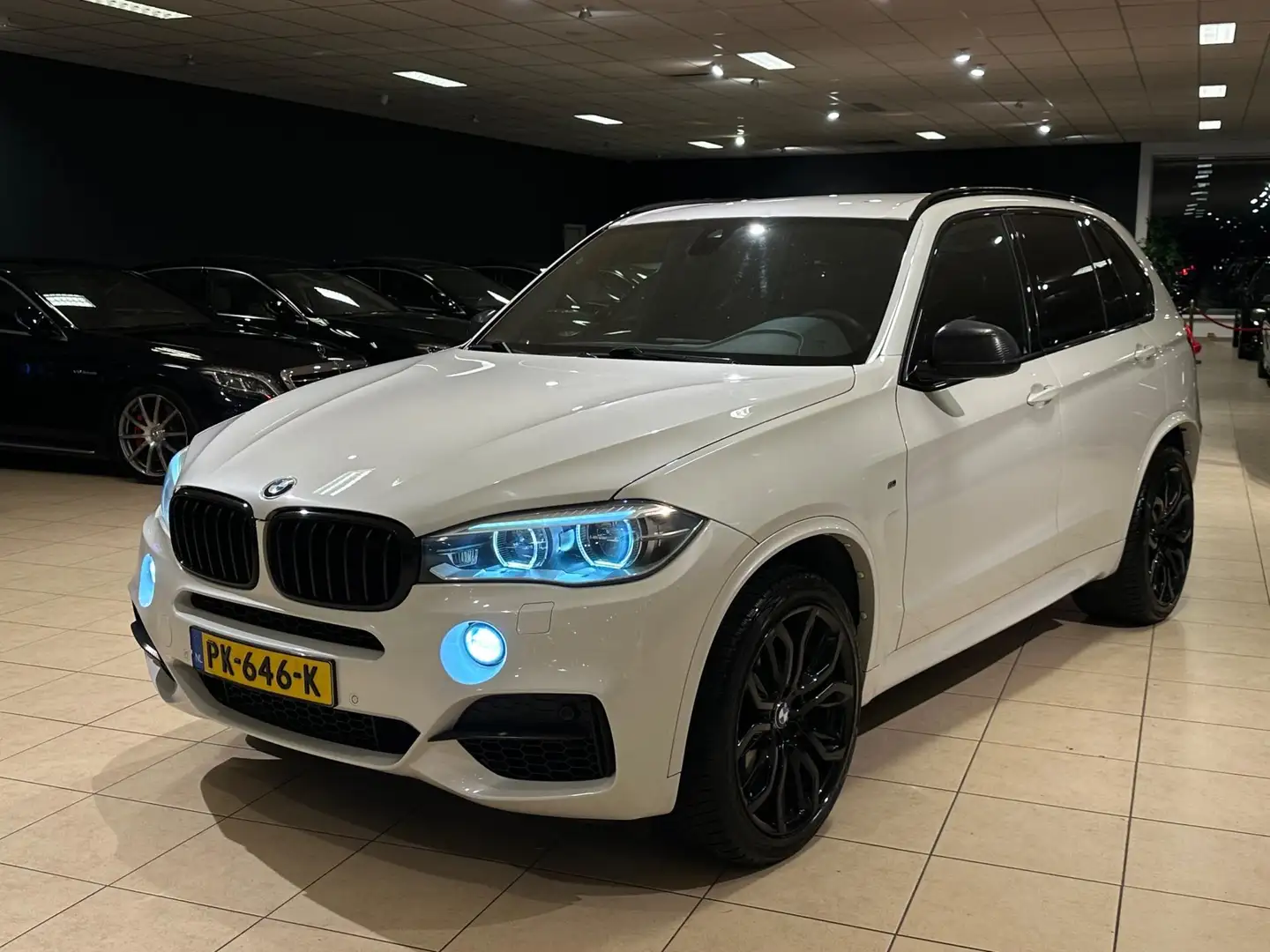 BMW X5 M50d|Trekhaak|Keyless|Memory|H&K|Mineralweiss Blanco - 2