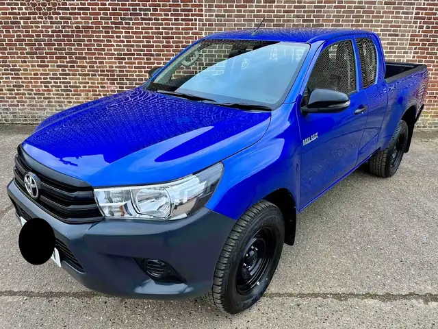 Toyota Hilux 2.4 d-4d extra cab Comfort 4wd