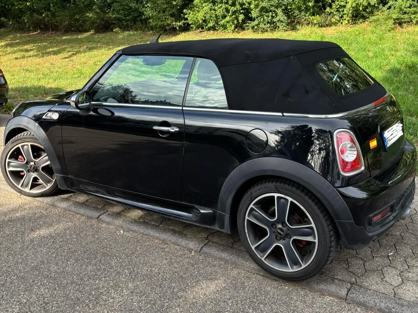 MINI Cooper S Cabrio Mini Cooper S Cabrio Aut. Schwarz - 2