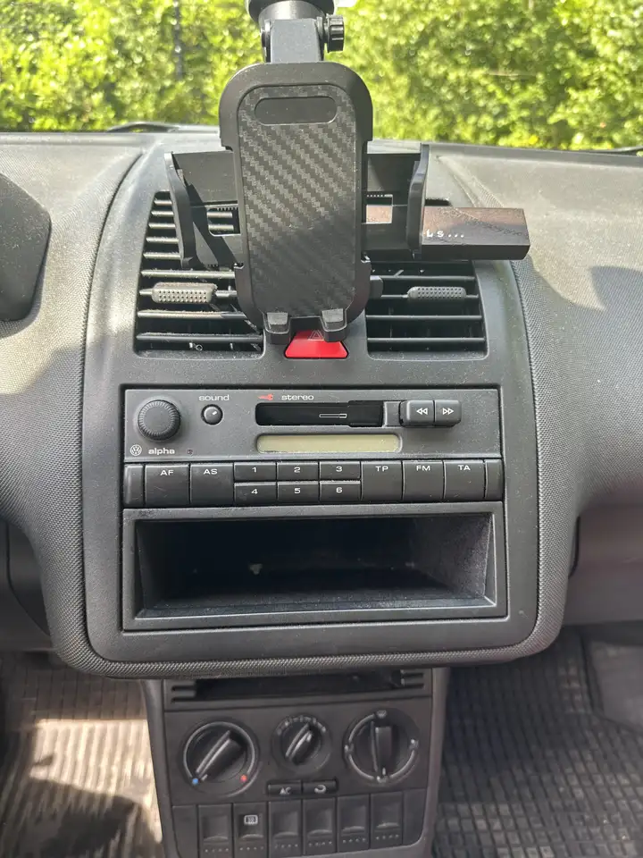 Volkswagen Polo Sedan Basis, foto 4