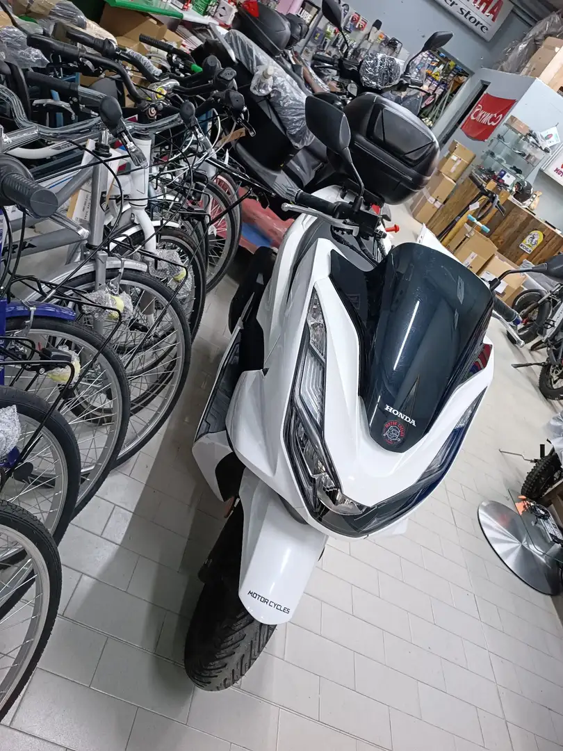 Honda PCX 125 Bianco - 1