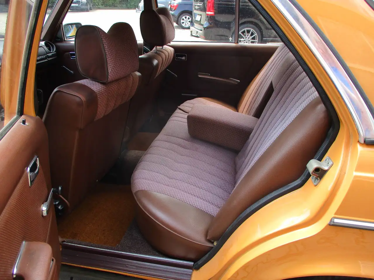 Mercedes-Benz Baureihe 123 240 D automatik H-Kennzeichn, foto 7
