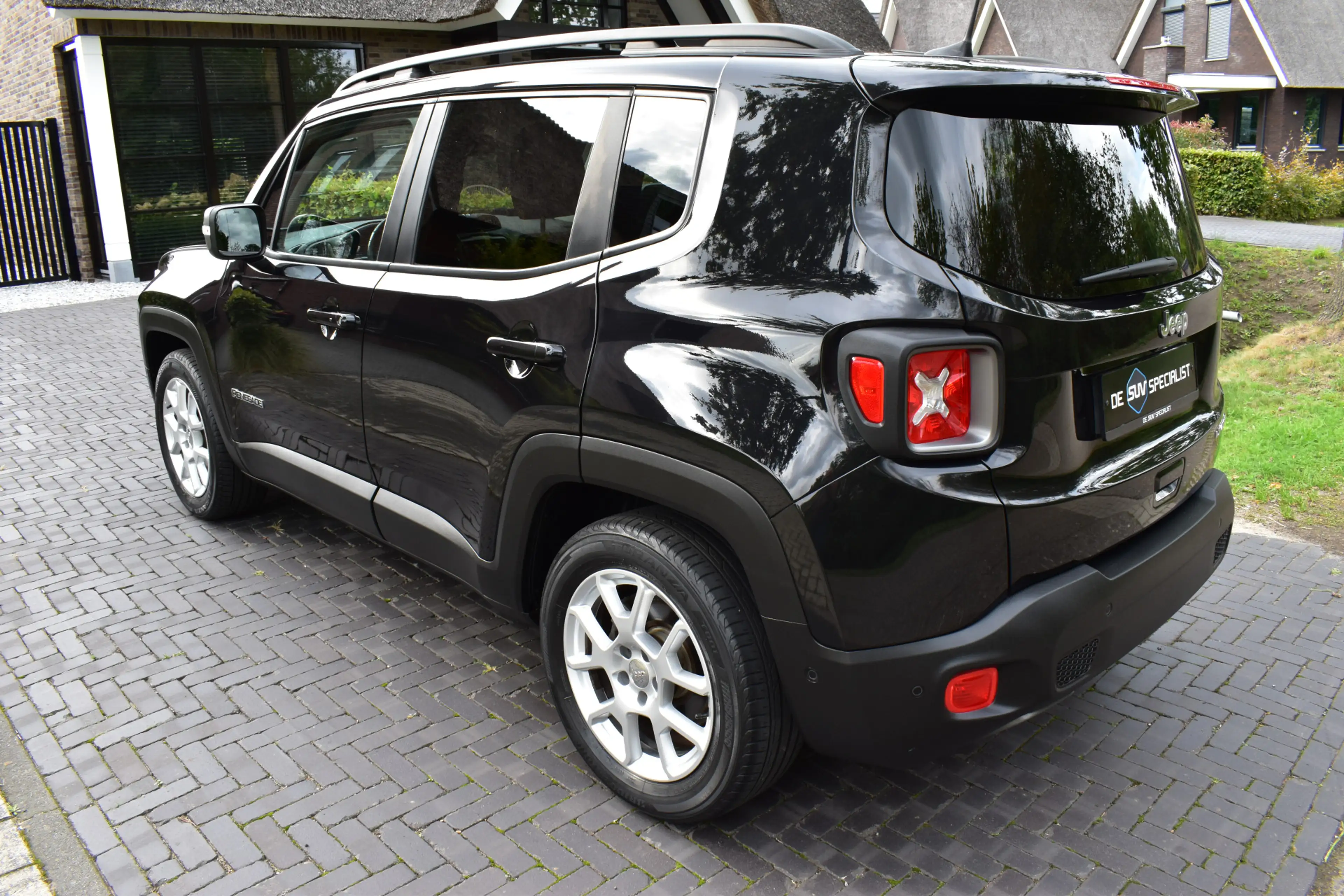 Jeep Renegade 1.3T DDCT S AUT. 59DKM! NIEUWSTAAT. — photo 4