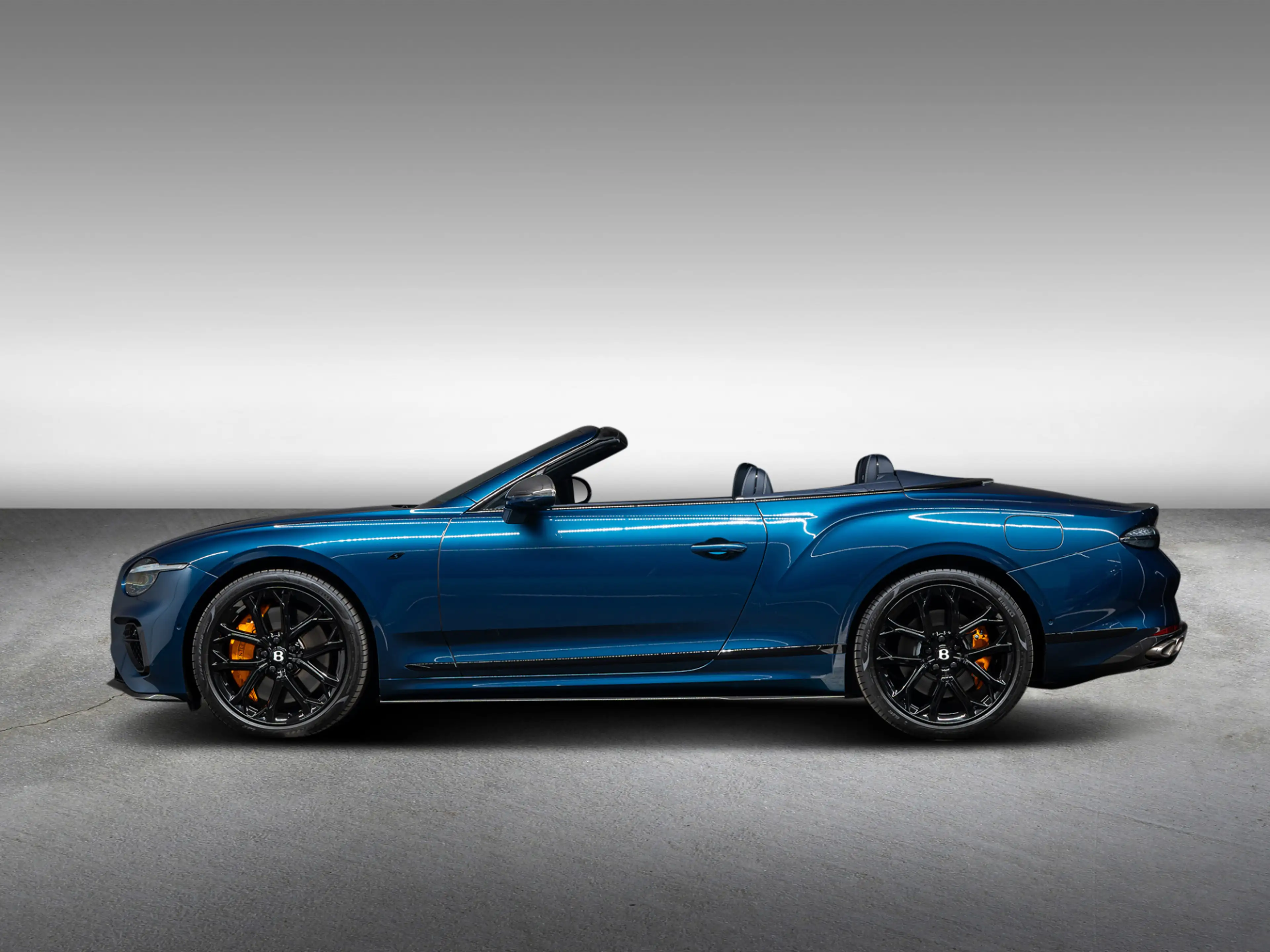 Bentley Continental GTC S V8 Hybrid |Full Carbon|NAIM|Touring Spec|Titaniu — photo 4