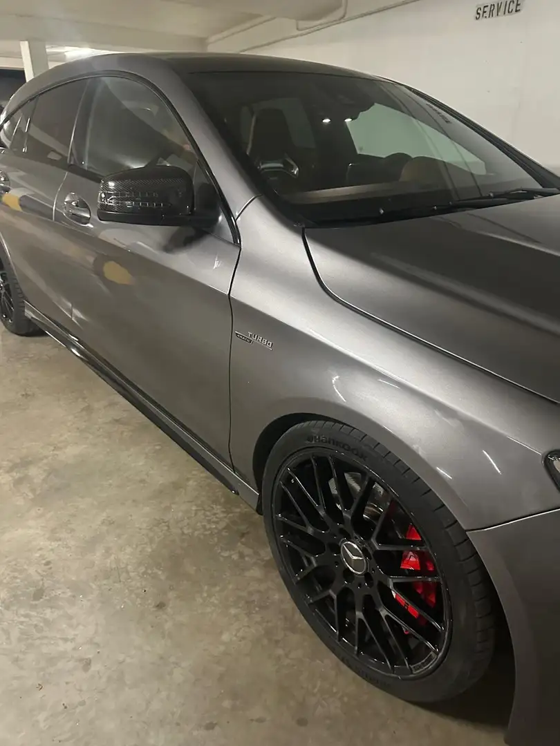 Mercedes-Benz CLA 45 AMG AMG CLA 45 4Matic Shooting Brake AMG Grijs - 1