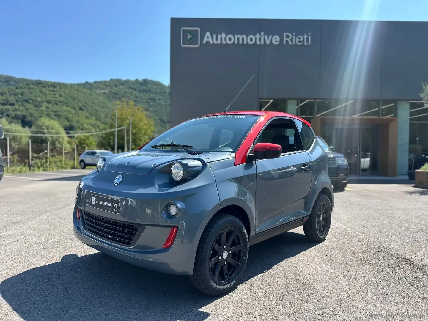Aixam e-Minauto Chic Gris - 1