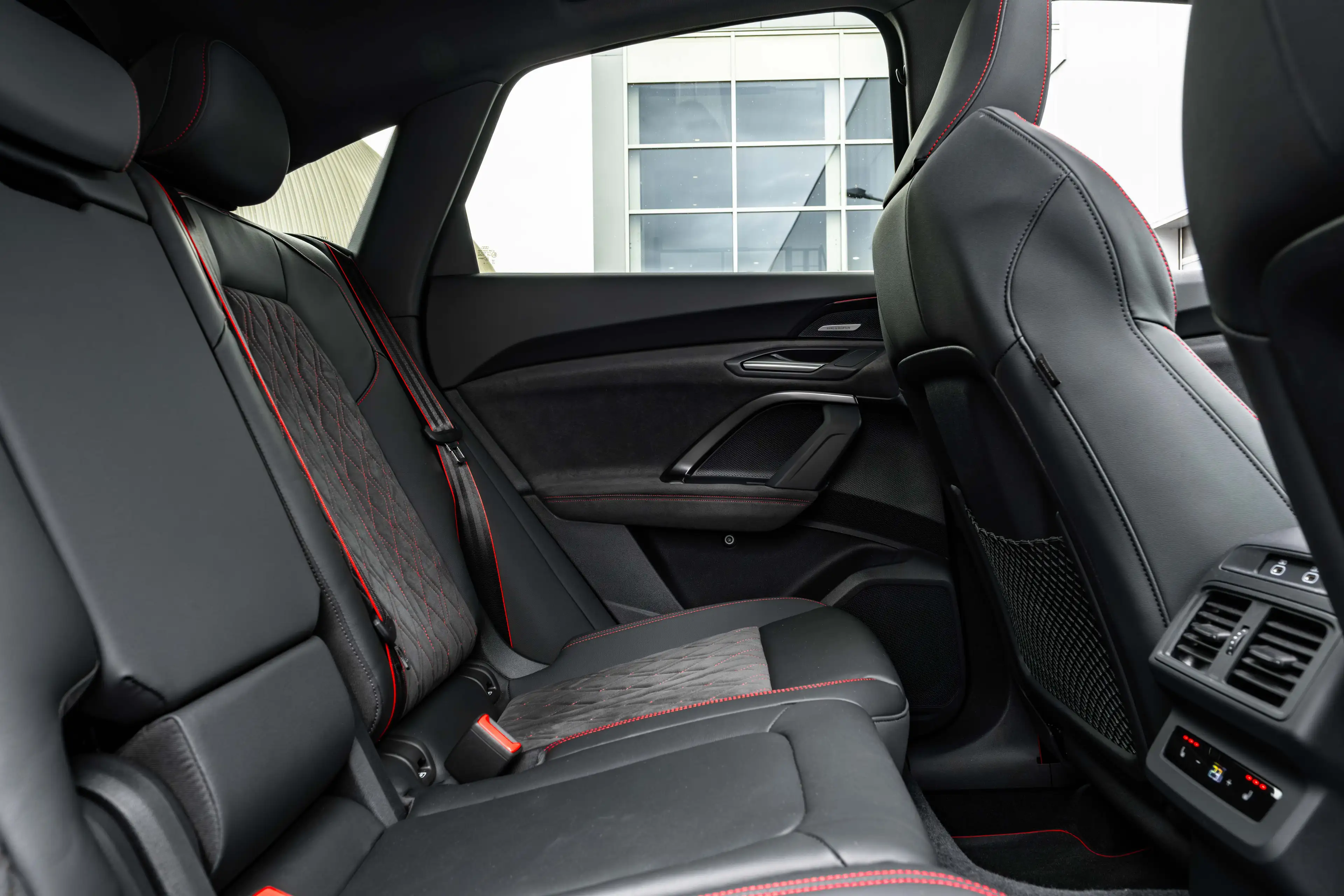 Audi SQ5 Sportback 3.0 TFSI 367PK | UNIEK IN NEDERLAND! | T — photo 24
