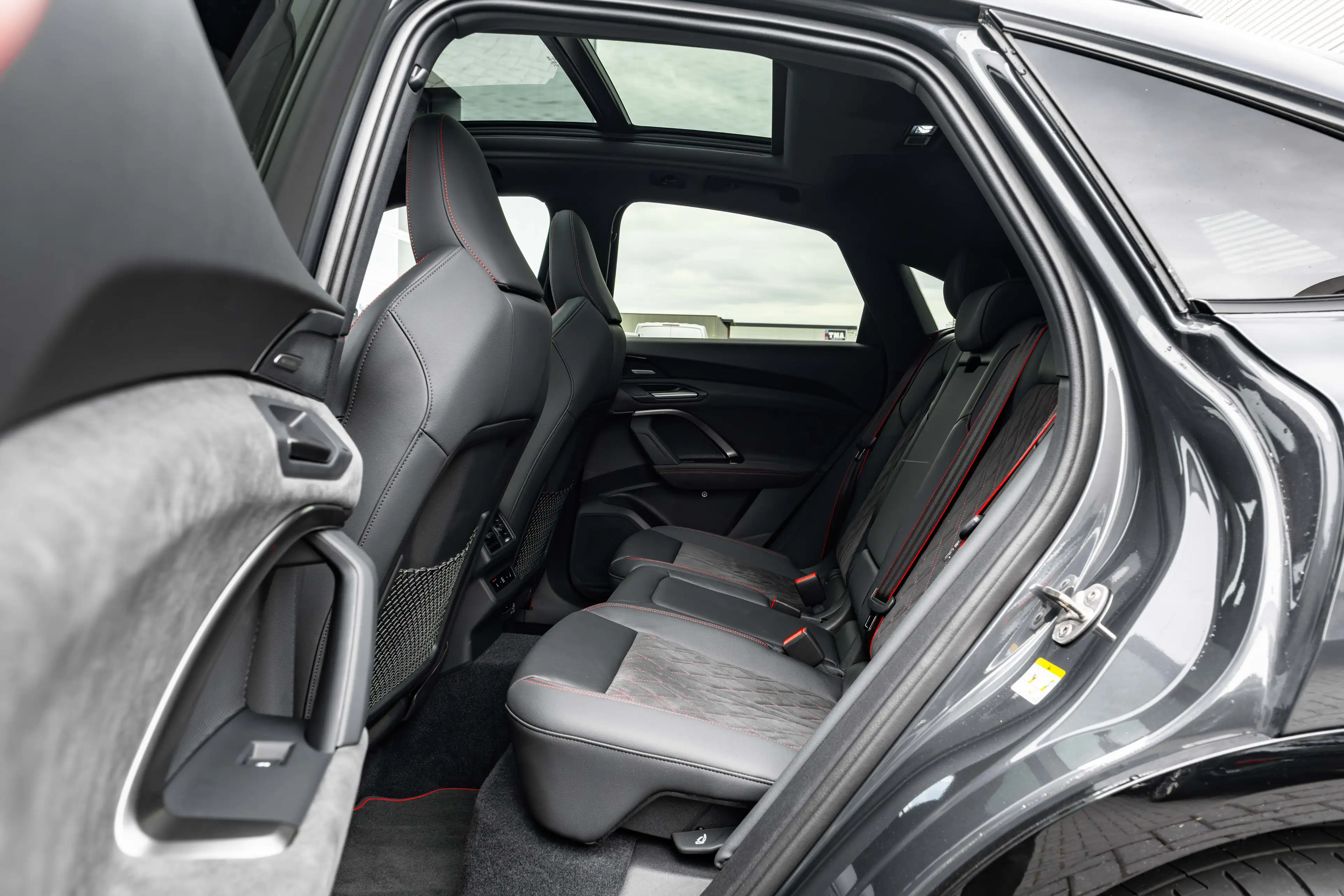 Audi SQ5 Sportback 3.0 TFSI 367PK | UNIEK IN NEDERLAND! | T — photo 30