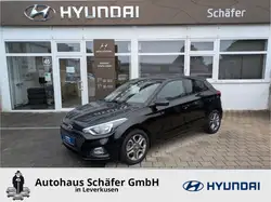 Hyundai i20 Style Apple CarPlay SHZ LenkradHZG Spurhalteass. T