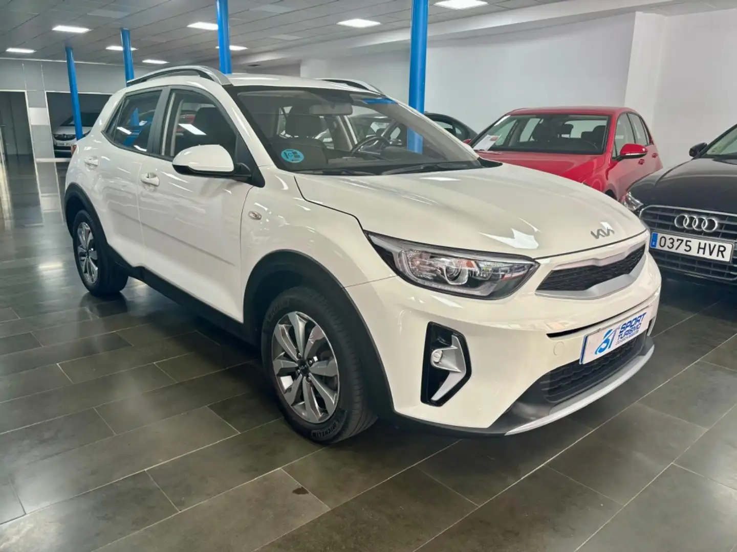 Kia Stonic 1.2 DPi Concept Blanc - 2