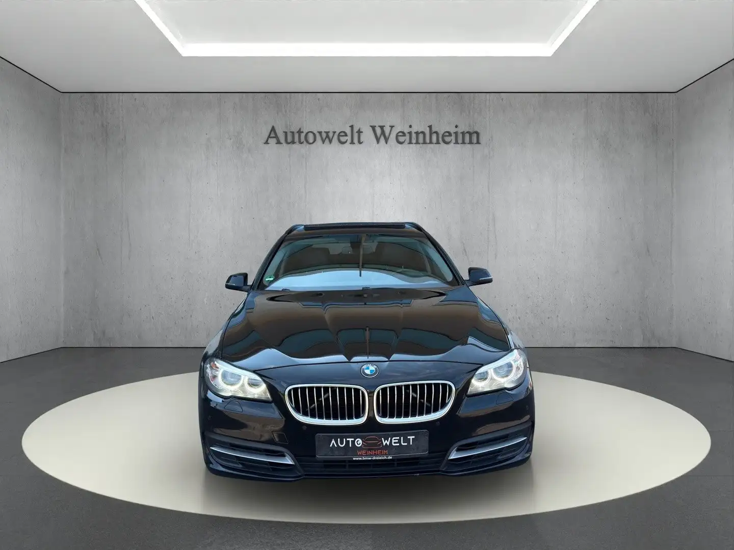 BMW 520 d°XDrive°Luxury°Xenon°Nav°Kam°Memory°AHK°H.K Noir - 2